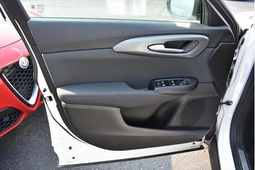 2024 Alfa Romeo Tonale Veloce EAWD