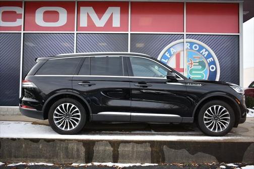 2022 Lincoln Aviator Reserve AWD