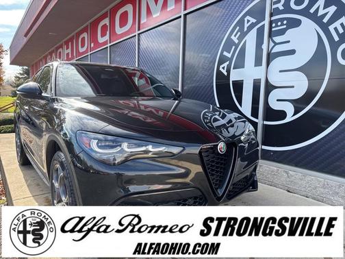 2025 Alfa Romeo Stelvio Sprint AWD