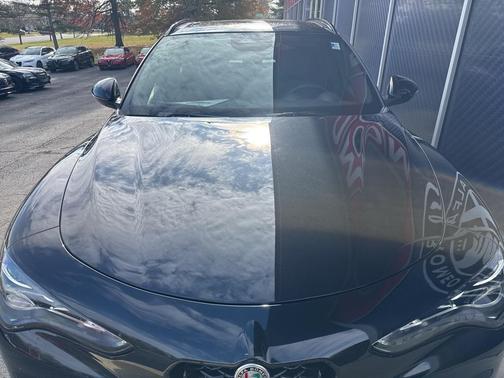 2025 Alfa Romeo Stelvio Sprint AWD