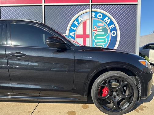 2022 Alfa Romeo Stelvio Ti