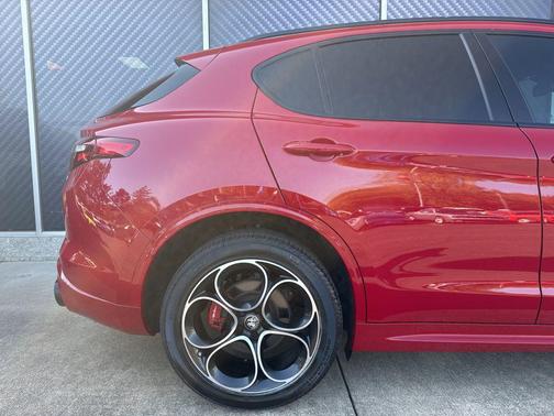 2022 Alfa Romeo Stelvio Ti