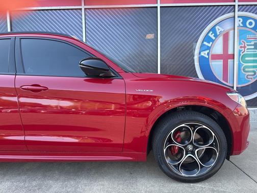 2022 Alfa Romeo Stelvio Ti