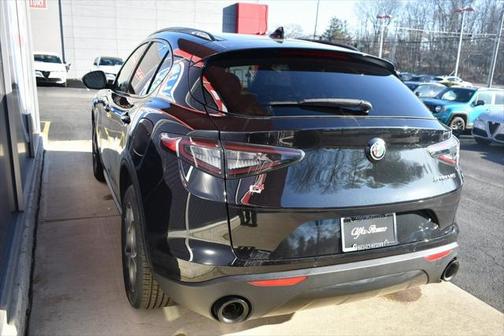 2025 Alfa Romeo Stelvio Sprint AWD