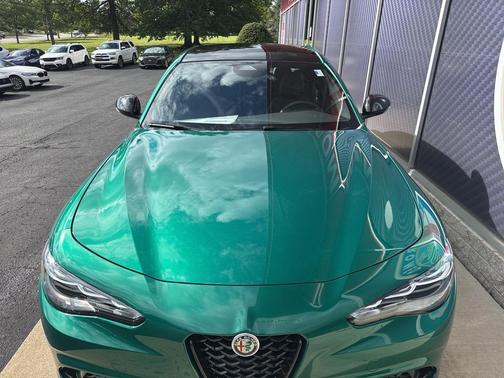 2025 Alfa Romeo Giulia Ti