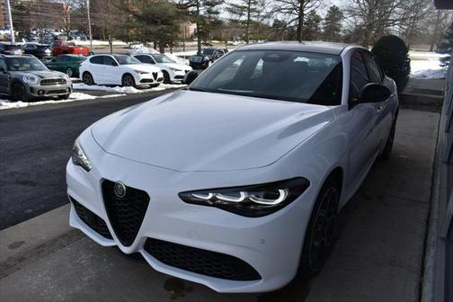 2025 Alfa Romeo Giulia AWD