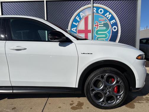 2024 Alfa Romeo Tonale Veloce EAWD