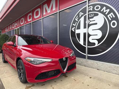 2022 Alfa Romeo Giulia Ti