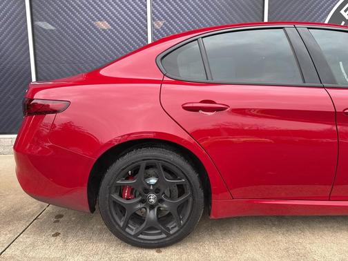 2022 Alfa Romeo Giulia Ti