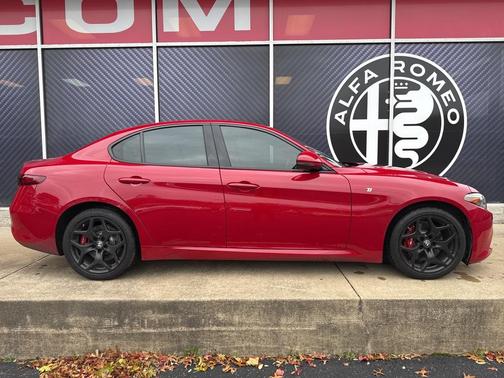 2022 Alfa Romeo Giulia Ti