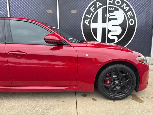 2022 Alfa Romeo Giulia Ti