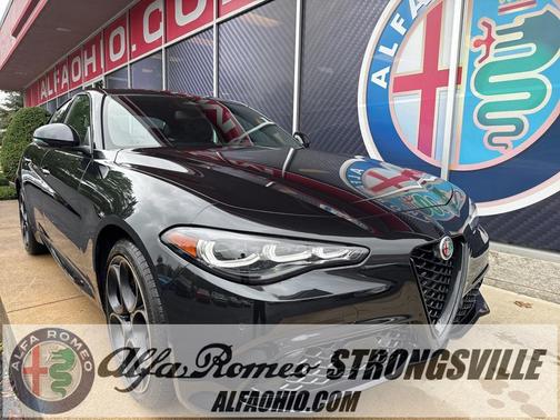 2025 Alfa Romeo Giulia Intensa AWD