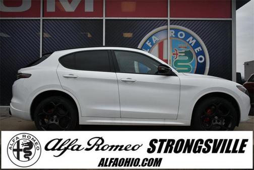 2025 Alfa Romeo Stelvio Ti