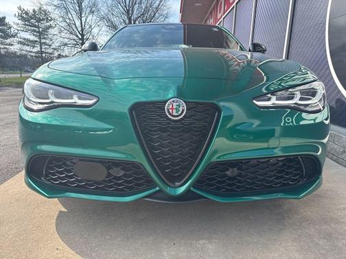 2026 Alfa Romeo Giulia Base