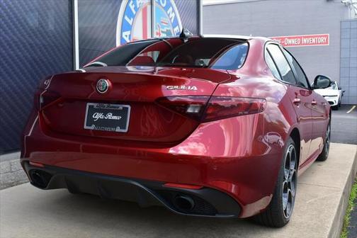2022 Alfa Romeo Giulia Veloce