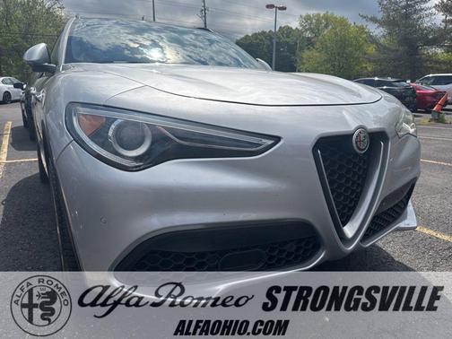 Silverstone Gray Metallic 2018 Alfa Romeo Stelvio Ti Sport