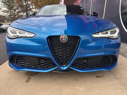 2025 Alfa Romeo Giulia AWD