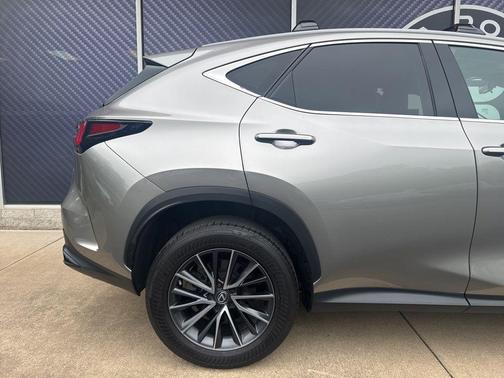 Atomic Silver 2023 Lexus NX 350 Premium