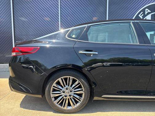 Ebony Black 2018 Kia Optima SX Turbo