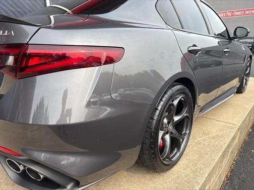 2023 Alfa Romeo Giulia Quadrifoglio