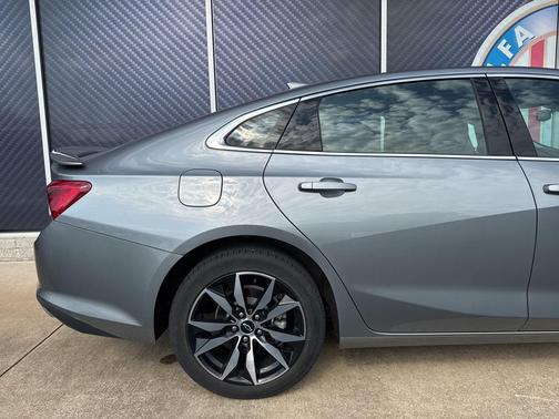 2024 Chevrolet Malibu FWD RS