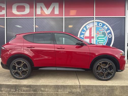 2025 Alfa Romeo Tonale EAWD