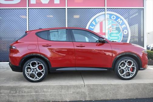 2024 Alfa Romeo Tonale Veloce EAWD