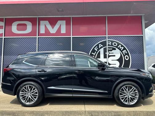 Majestic Black Pearl 2023 Acura MDX Advance Package