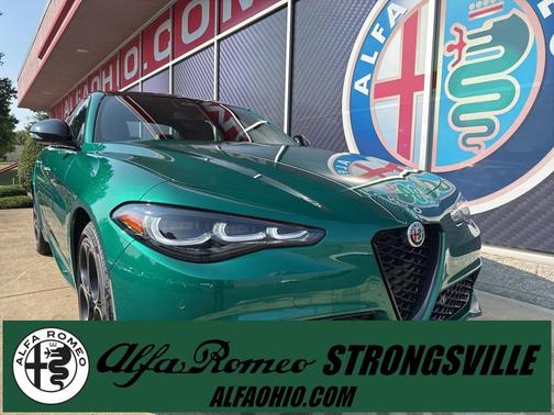 2025 Alfa Romeo Giulia Intensa AWD