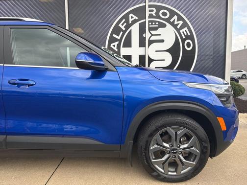 Neptune Blue 2024 Kia Seltos S