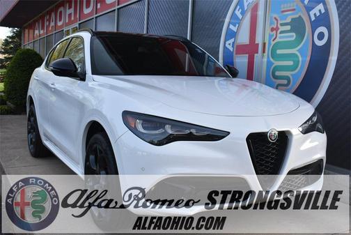 2025 Alfa Romeo Stelvio Ti