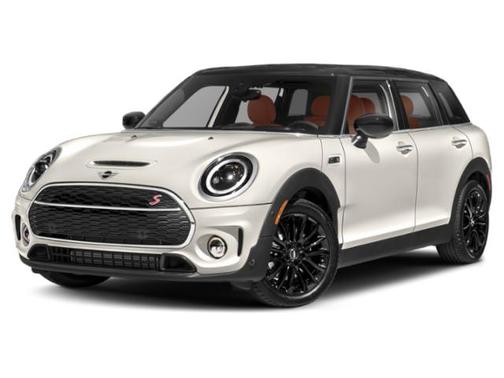 Pepper White 2023 MINI Clubman Cooper S