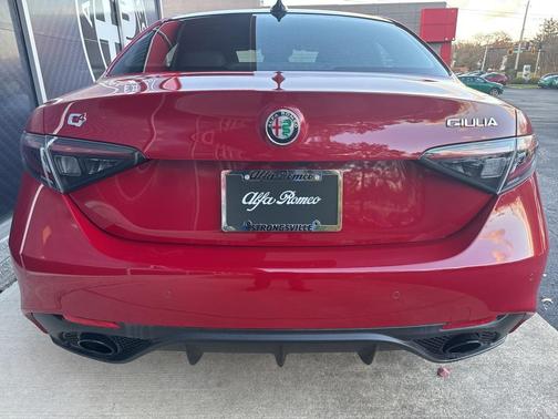 2025 Alfa Romeo Giulia AWD