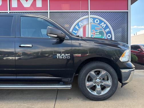 2016 RAM 1500 Big Horn