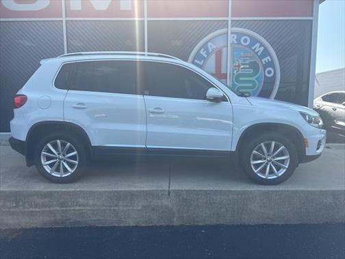 2017 Volkswagen Tiguan 2.0T Wolfsburg Edition