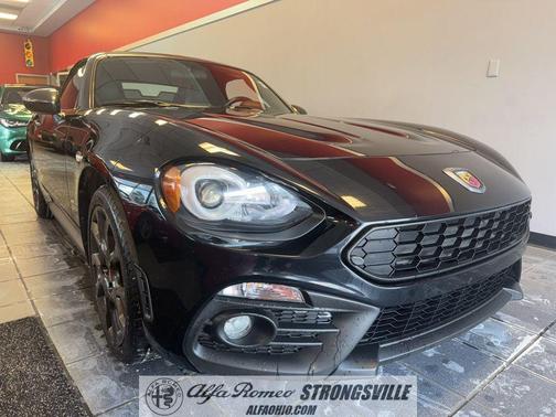 2018 FIAT 124 Spider Base