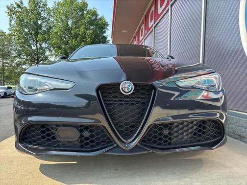 2022 Alfa Romeo Giulia Veloce