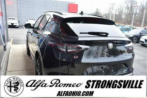 2025 Alfa Romeo Stelvio Sprint AWD