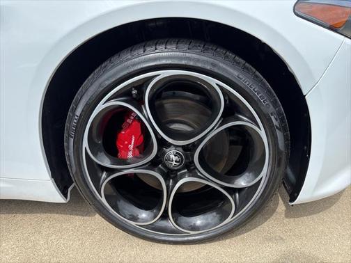 2022 Alfa Romeo Giulia Ti