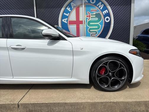 2022 Alfa Romeo Giulia Ti