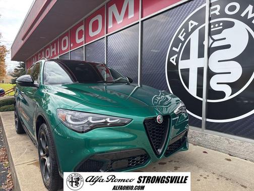 2025 Alfa Romeo Stelvio Sprint AWD