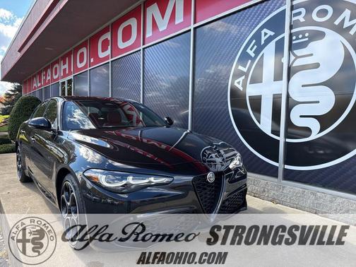 2025 Alfa Romeo Giulia AWD