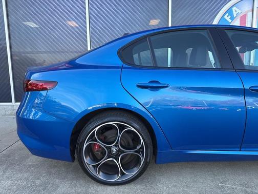 2022 Alfa Romeo Giulia Veloce