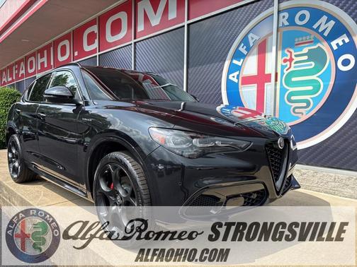 2025 Alfa Romeo Stelvio Sprint AWD