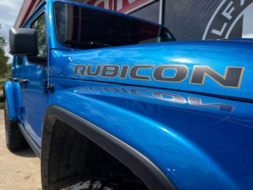 Hydro Blue Pearlcoat 2023 Jeep Wrangler Rubicon 392