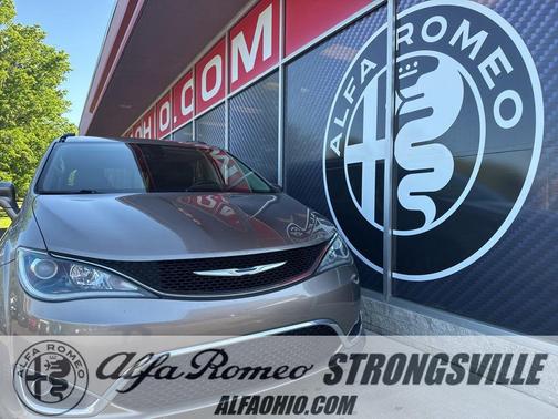 Molten Silver 2017 Chrysler Pacifica Touring-L