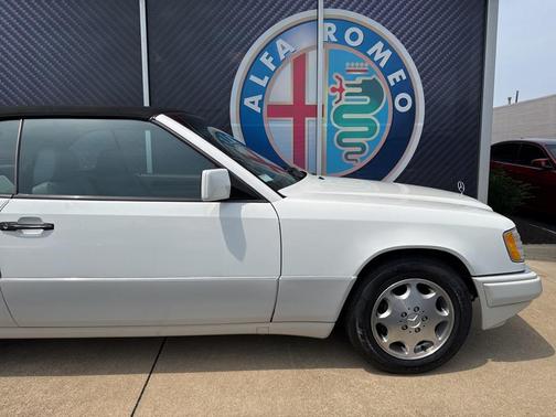 1995 Mercedes-Benz E-Class E 320