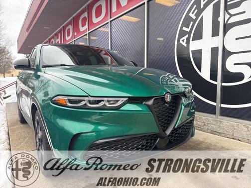 Verde Fangio Metallic 2025 Alfa Romeo Tonale Intensa AWD