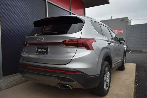 2021 Hyundai SANTA FE SE