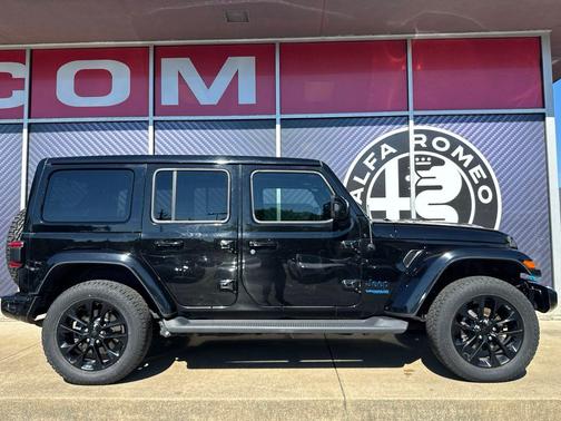 Black Clearcoat 2021 Jeep Wrangler Unlimited 4xe Sahara High Altitude